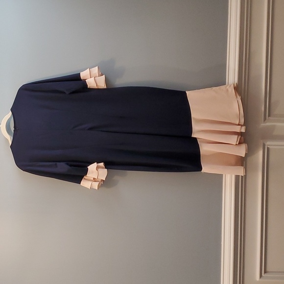NWOT- Navy and beige dress - Picture 8 of 8
